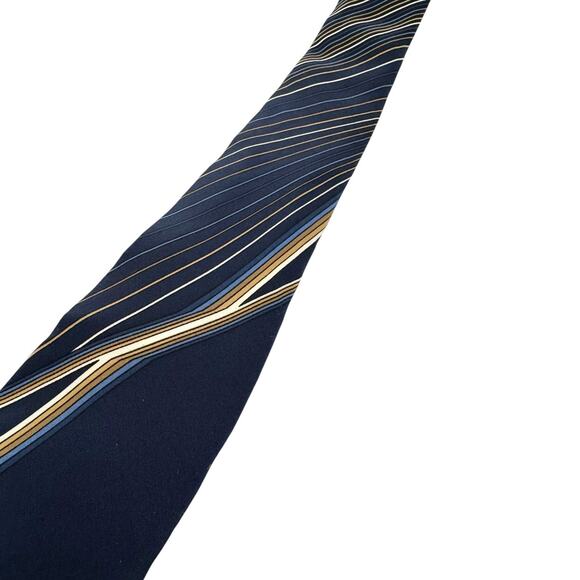 Vintage Pierre Balmain The Diamond Line 3.75" Silk Tie Handmade in Italy - Picture 3 of 5
